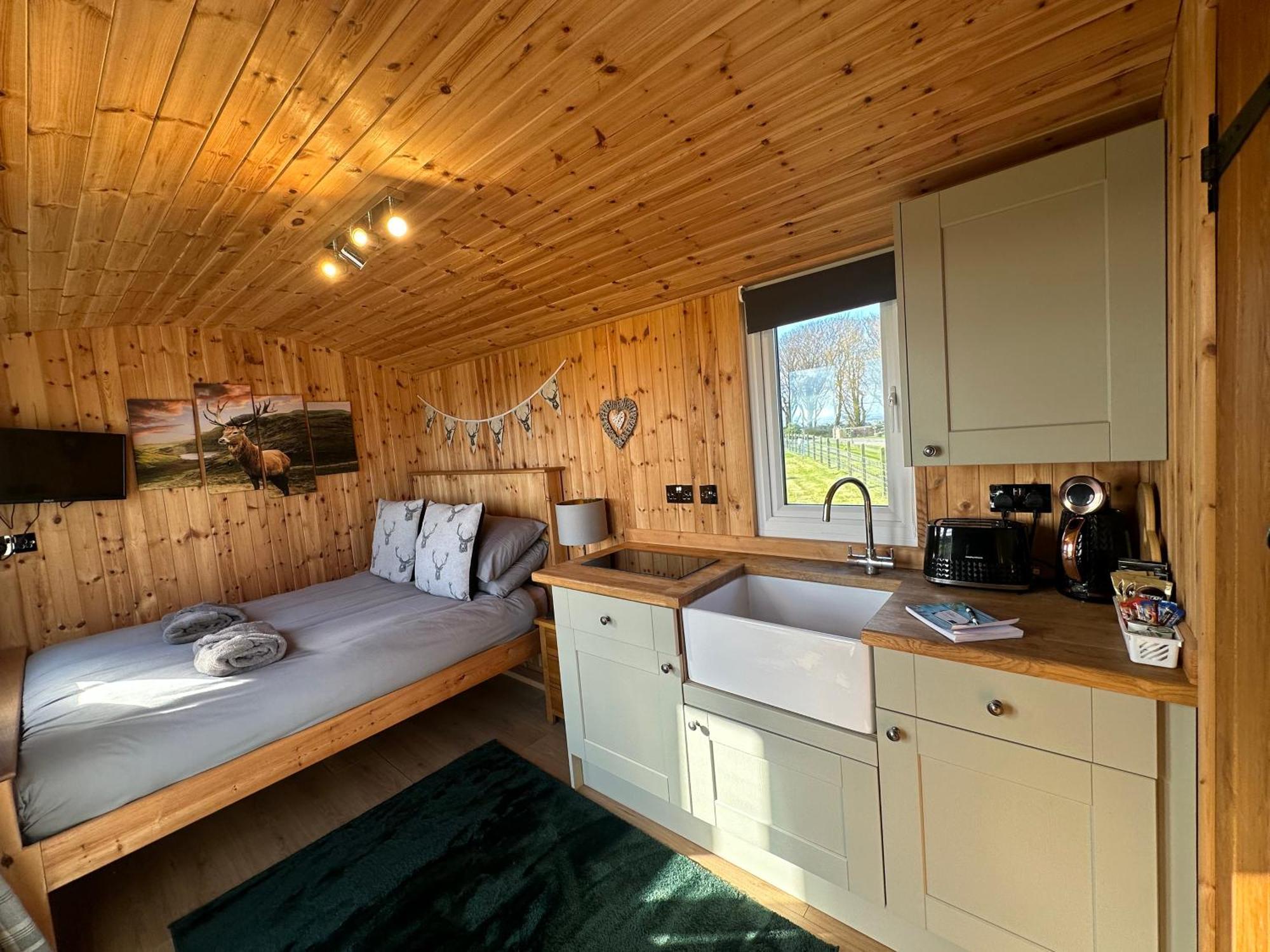 Stags Hide Hotel Minwear Ngoại thất bức ảnh